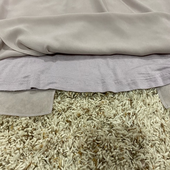 Shear sleeved blouse - Picture 2 of 4